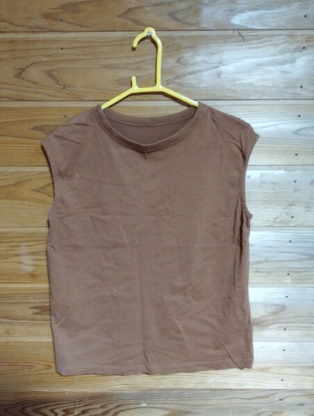 ノースリーブTシャツ ブラウン 無地