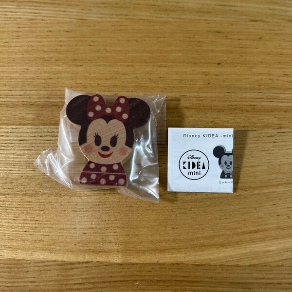 Disney KIDEA mini ミニーマウス 木製フィギュア