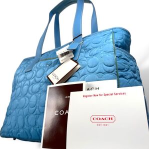 【極美品・希少】COACH コーチ キルティング トートバッグ 肩掛け かばん ジグネチャー A4 大容量 ラグジュアリー 水色