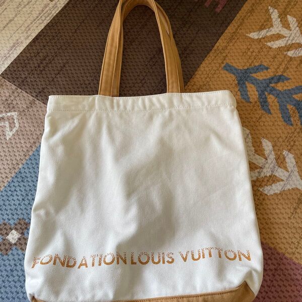 ルイヴィトン美術館限定 トートバッグ