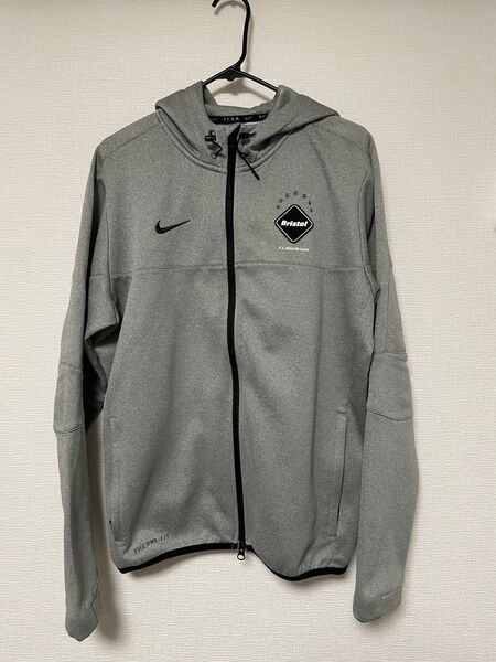 F.C.Real Bristol × NIKE パーカー