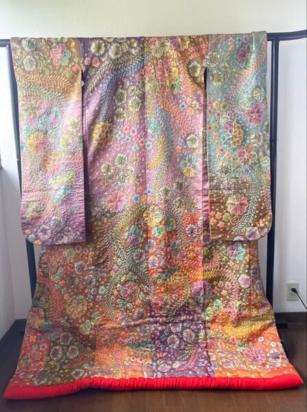 色打掛 パステルカラー 辻が花 オーロラ糸 正絹