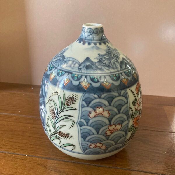 走波 有田焼 壺 花瓶 一輪挿し