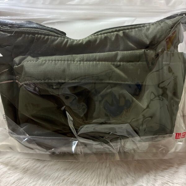 UNIQLO マルチポケットショルダーバッグ カーキ 新品