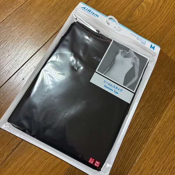UNIQLO エアリズム キャミソール Mサイズ 黒 シームレスタイプ 新品