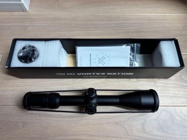 VORTEX DIAMONDBACK TACTICAL 6-24x50 FFP EBR-2C MRAD ライフルスコープ 実物