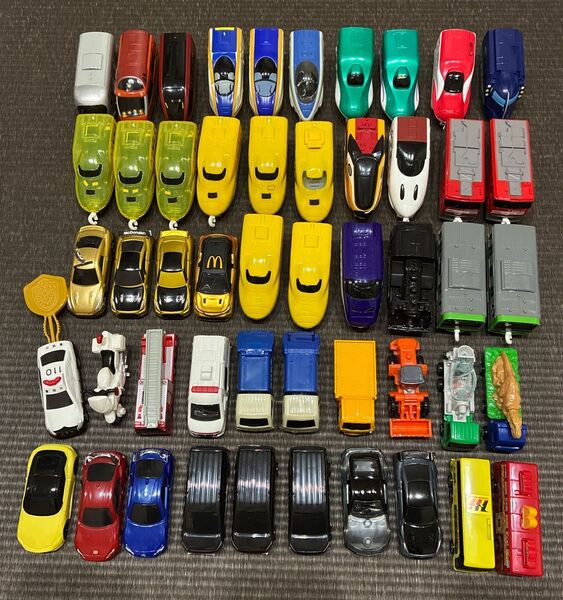 ハッピーセット おもちゃ まとめ売り プラレール トミカ 働く車 新幹線 電車 シークレット