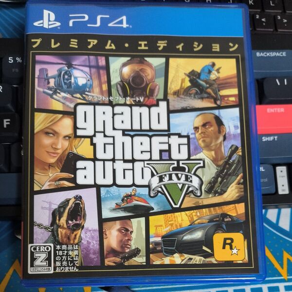 PS4 Grand Theft Auto V プレミアム・エディション