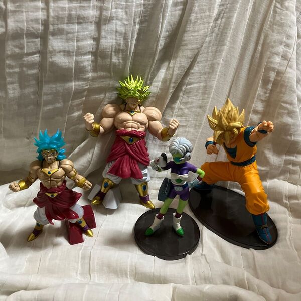 ドラゴンボール フィギュア 開封箱無し現状品 4個 まとめ売り ブロリー 孫悟空 チライ