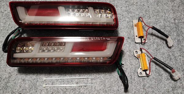 廃盤品 LCK619 HA36Sアルト用LEDテールランプ レッド&スモークレンズ×ホワイトバー