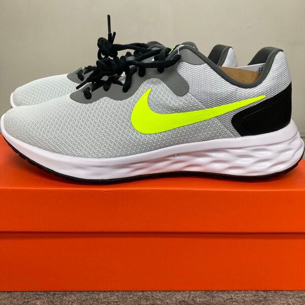 ナイキ ランニングシューズ スニーカー 27 NIKE 新品 ナイキシューズ
