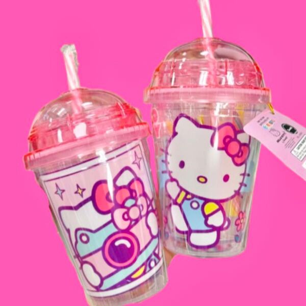 日本未発売 アメリカ ハローキティ キティちゃん タンブラー キャンディ お菓子 入り 海外 雑貨 ハワイ コップ
