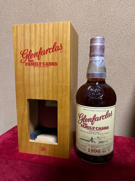 グレンファークラス 1996 24年 ファミリーカスク 51.8% #1073 700ml 1本