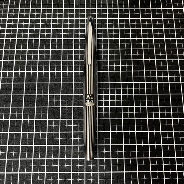 【ジャンク】パイロット 万年筆 ミューストライプ