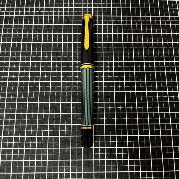 【値下げ不可】ペリカン 万年筆 スーべレーン M400 緑縞 F