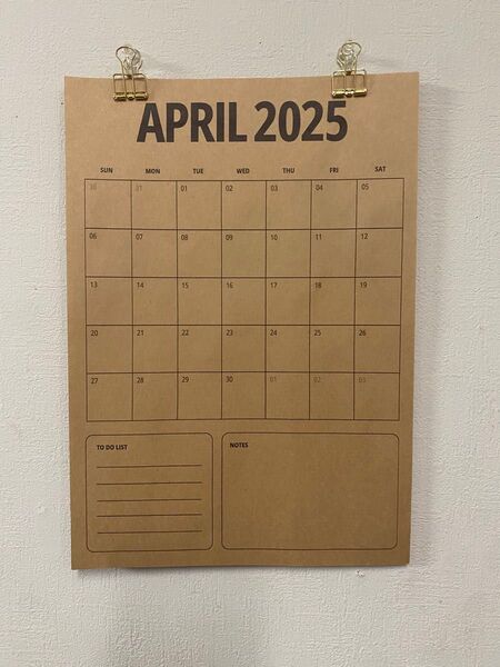 壁掛けカレンダー 2025年5〜12月!日曜日始まりA4サイズ