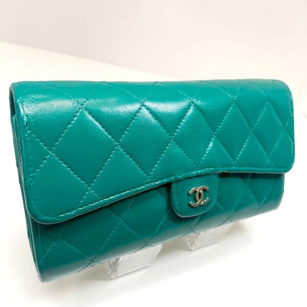 シャネル マトラッセ ラムスキン 長財布 22番台 グリーン CHANEL
