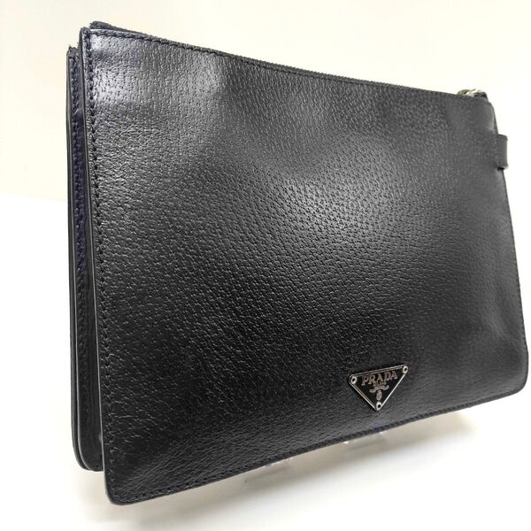 プラダ PRADA 黒 レザー クラッチバッグ ポーチ ブラック 三角プレート