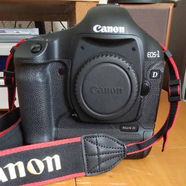 Canon EOS-1D MarkⅢ デジタル一眼レフカメラ 中古品