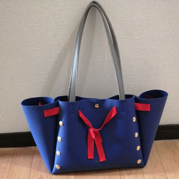 COLORS&chouette 名探偵コナンコラボトートバッグ