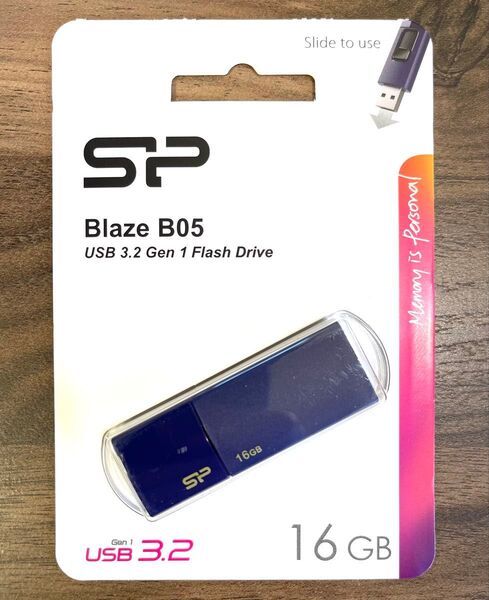 USBメモリー 16GB シリコンパワー USB3.0 スライド式(紺)