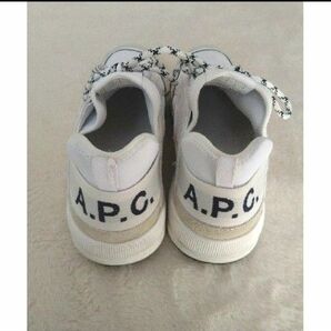 A.P.C. スニーカー ホワイト