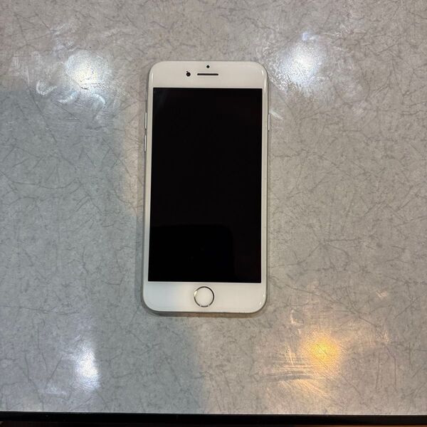 iPhone7シムロックあり