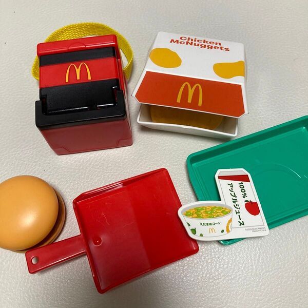 マクドナルドハッピーセットなりきりハンバーガーセットデリバーリー