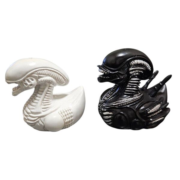 アヒル エイリアン あひる alien フィギュア figure モンスター? 2体セット