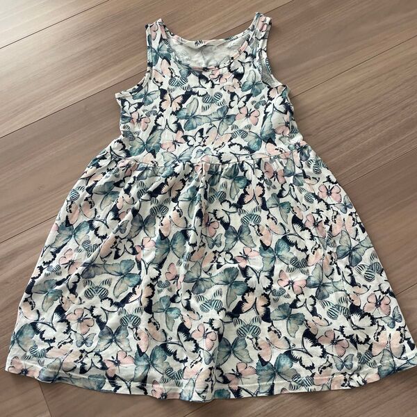 H&M 蝶柄ノースリーブワンピース 100