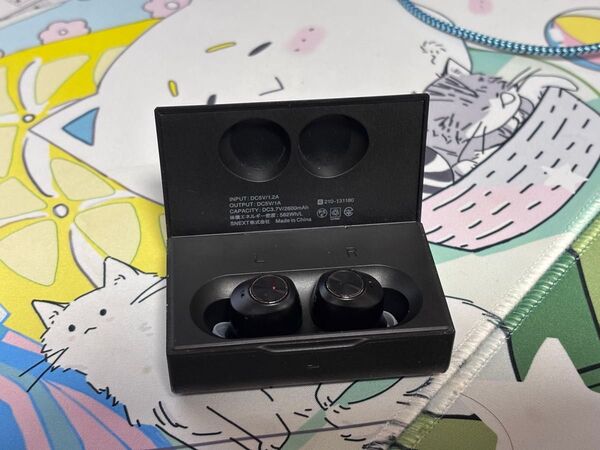 完全ワイヤレスイヤフォン AG TWS04K