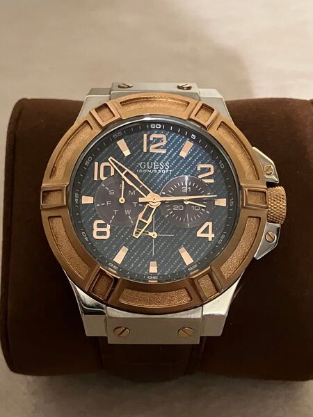 値下げ 稼働 ★ GUESS ゲス クロノグラフ メンズ QZ腕時計 ※電池、革ベルト新品交換