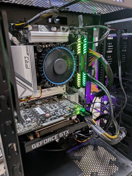 12世代CPU搭載ゲーミングPC