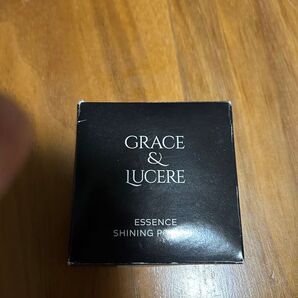 フェイスボディーパウダー