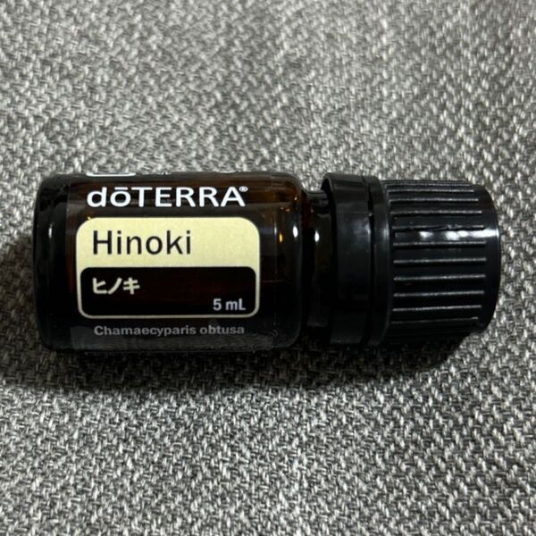 doTERRA エッセンシャルオイル ヒノキ 5ml