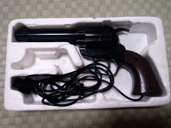 光線銃シリーズ ガン ファミコン用 HVC-005 FC Nintendo 任天堂 ビデオシューティング