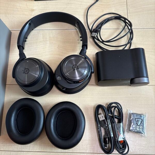 SteelSeries Arctis Nova Pro Wireless