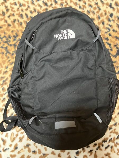 ノースフェイス バックパック サンダー 黒 NORTH FACE SUNDER 美品 3回使用 リュック 31L 大容量 大型