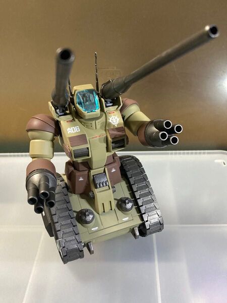 1/144 HG ガンタンク サザンクロス隊仕様 ジオン軍改修機 ガンタンク完成品