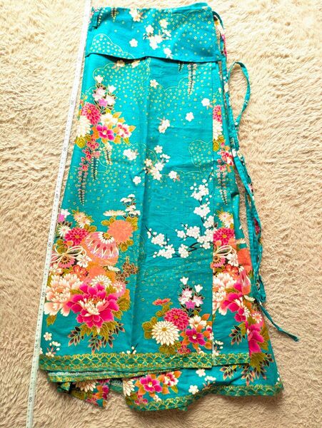 巻きスカート ロングスカート スリッド 和柄 花柄 豪華 フリーサイズ 緑 群青 ターコイズ