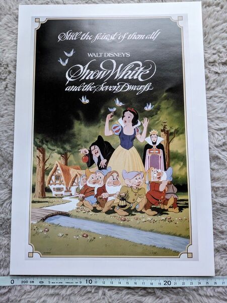 ディズニー Disney アート イラスト 絵 b4サイズ バンビ 読売新聞 白雪姫