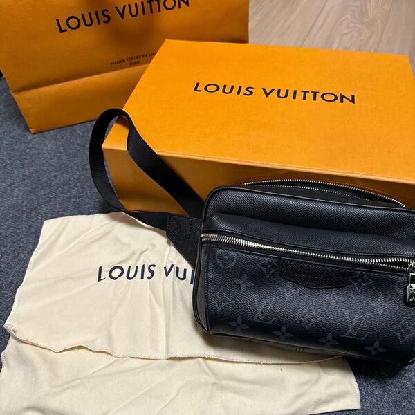LOUIS VUITTON ルイヴィトン ボディバッグ