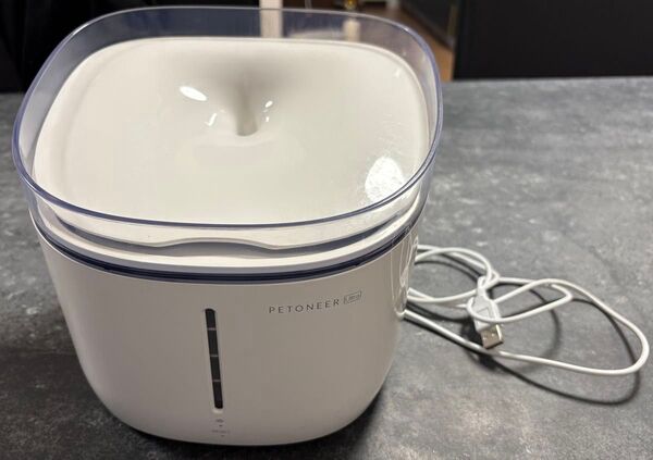 Petoneer Fresco Ultra ペットニア フレスコ ウルトラ UV-C除菌 ペット 猫 犬 給水器 フィルター6個