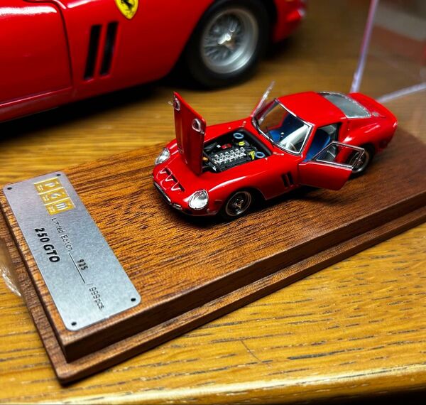 PGM 1/64 フェラーリ Ferrari 250 GTO #25 フェラーリ Luxury packaging red 赤