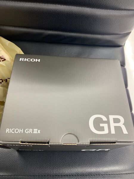 RICOH GR IIIX 新品