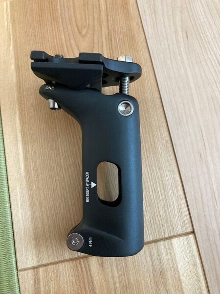 2021年モデル giant TCR ISP CLAMP