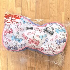 新品 ハローキティ 50周年 当りくじ ラストスペシャル賞 クッション サンリオ 当たりくじ ラストワン リボン型