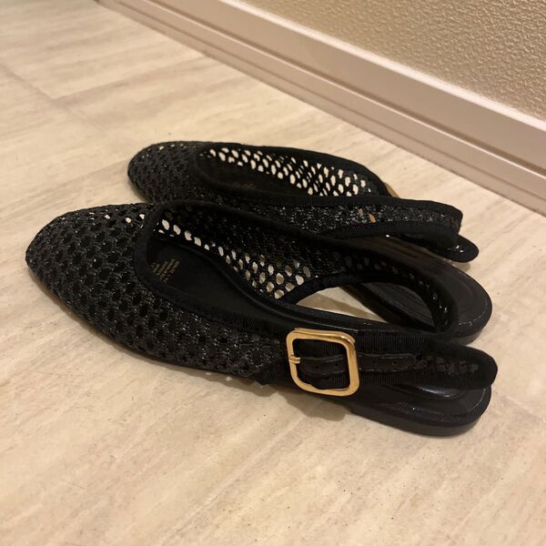 【美品】H&M メッシュ スクエアトゥ フラットシューズ