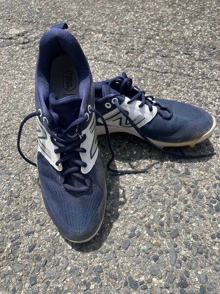 New Balance 野球用スパイク ネイビー