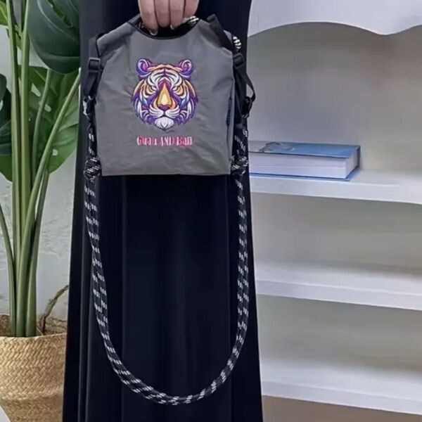 GUAN & BALL 刺繍バッグ ミニショルダーバッグ トートバッグ 虎柄 エコバッグ お散歩バッグ カラフル グレーカーキ